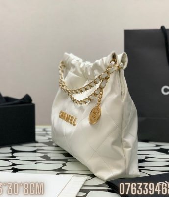 Tui xach nu Chanel Hobo mau trang TNCN20 2