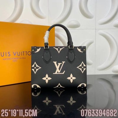 Tui xach nu Louis Vuitton hoa tiet hoa logo mau den size 25 TNLV05