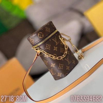 Tui xach nu Louis Vuitton hoa tiet hoa logo mau nau dang dung TNLV04 4