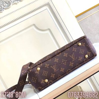 Tui xach nu Louis Vuitton hoa tiet hoa logo mau nau quoai mau sua TNLV03 4