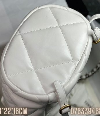 Balo Chanel 24C mau trang BLCN08 3