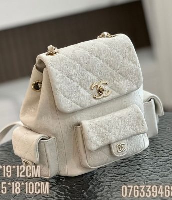 Balo Chanel Backpack mau trang BLCN010 1