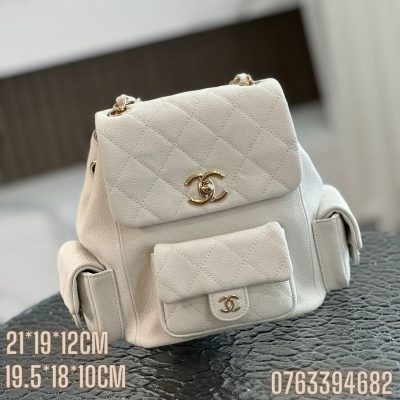 Balo Chanel Backpack mau trang BLCN010