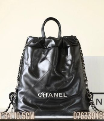 Balo nu Chanel 22 mau den logo bac BLCN04