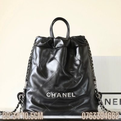 Balo nu Chanel 22 mau den logo bac BLCN04