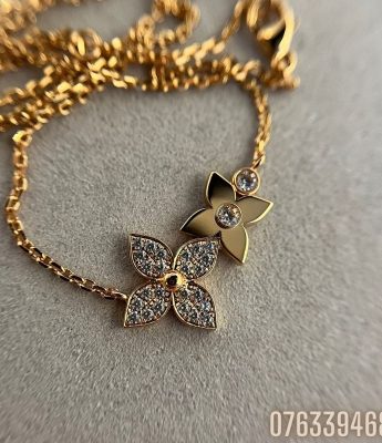 Day chuyen Louis Vuitton Star Blossom VCLV07 2