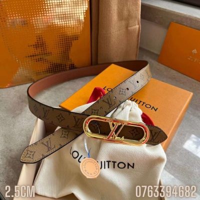 That lung nu Louis Vuitton Chain ban 2.5cm TLLV08 1