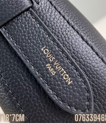 Tui nu Louis Vuitton Low key Shoulder mau den TNLV25 1