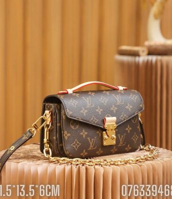 Tui nu Louis Vuitton Pochette Mestis East West mau nau TNLV38 2