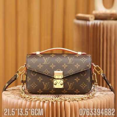 Tui nu Louis Vuitton Pochette Mestis East West mau nau TNLV38