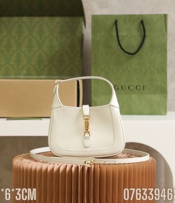 Tui xach nu Gucci Jackie Mini mau trang TNGC32