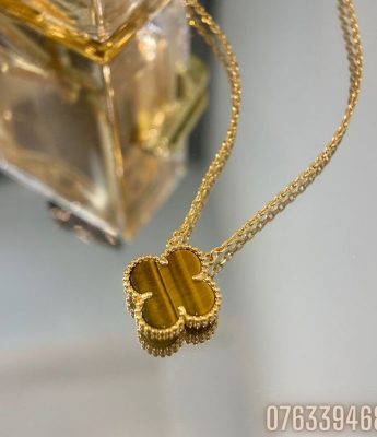 Vong co Van Cleef Arpels xa cu mau vang VCVCA03 6