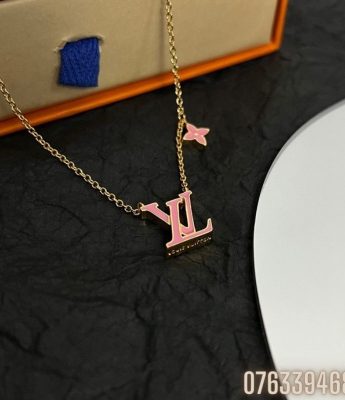 Vong co nu Louis Vuitton mat LV mau hong VCLV05 3