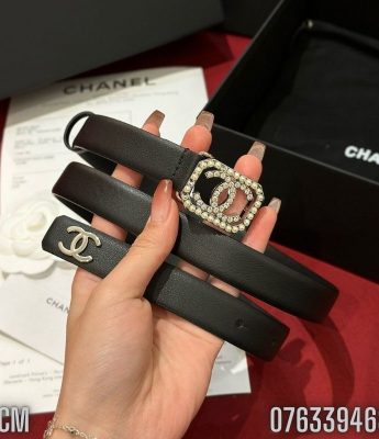 That lung nu Chanel Metal Black CC dinh da ban 2cm TLNC04 5