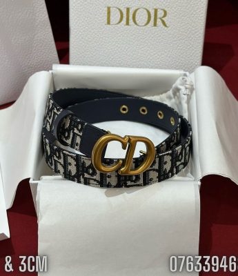 That lung nu Dior Saddle gold CD size 2 3cm TLDR01 5