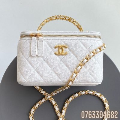 Tui Chanel Vanity mau trang TNCN47 1