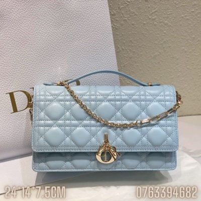 Tui Dior Miss Top Handle mau xanh TND32