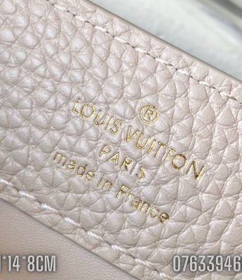 Tui nu Louis Vuitton Capucines Mini mau be TNLV56 7