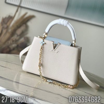 Tui nu Louis Vuitton Capucines Mini mau trang xanh TNLV59