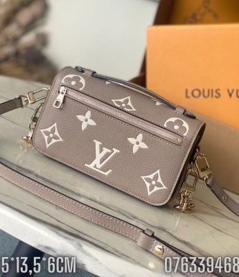 Tui nu Louis Vuitton Pochette Metis hoa chim mau ghi TNLV65 4