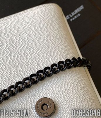 Tui nu Yves Saint Laurent YSL Kate Small Chain Bag mau trang logo mau den TNYSL14 4