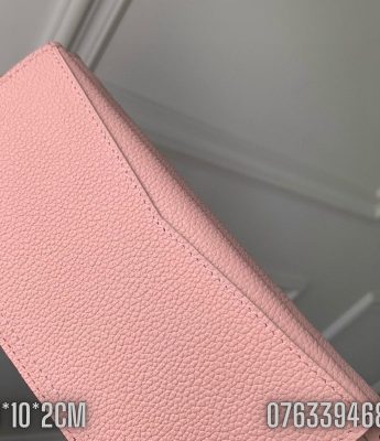 Vi nu Louis Vuitton Emilie Monogram mau hong VNLV01 2