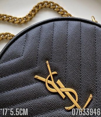 ui deo cheo nu YSL Vinyle Round Camera Bag mau den TNYSL10 3