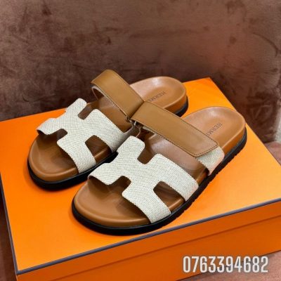 Dep Hermes Chypre Sandal phoi nau be DNHM52 5