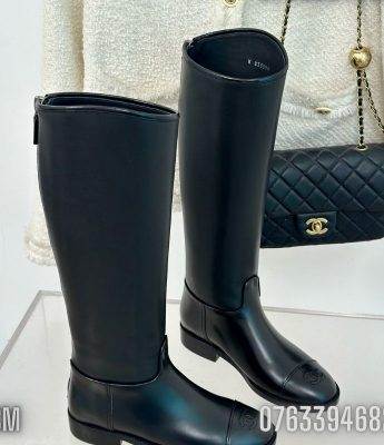 Giay nu Chanel boot cao co mau den logo chim GNC17 6