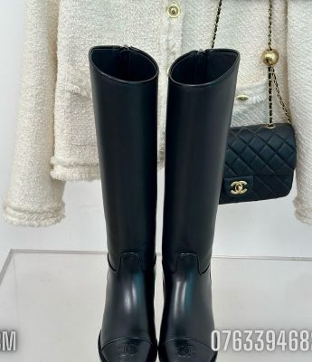 Giay nu Chanel boot cao co mau den logo chim GNC17 8