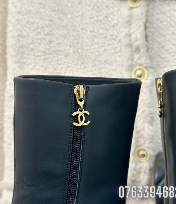 Giay nu Chanel boots co cao da mau den GNC25 6