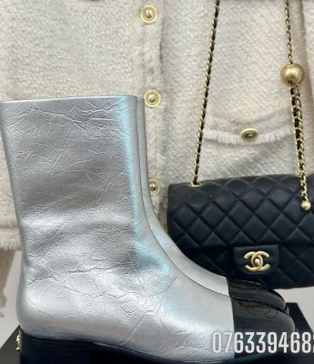 Giay nu Chanel boots co cao da mau trang GNC26 10