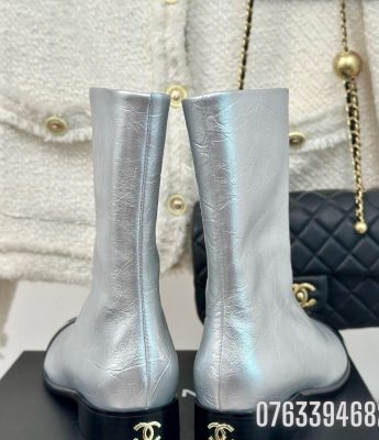 Giay nu Chanel boots co cao da mau trang GNC26 7