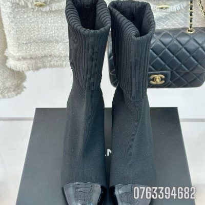 Giay nu Chanel boots co cao len mau den GNC24 1