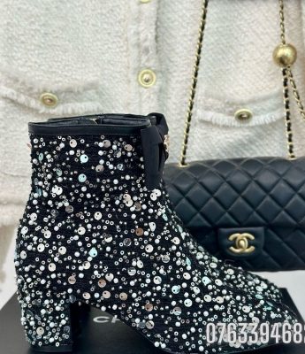 Giay nu Chanel boots co ngan dinh da mau den GNC29 10