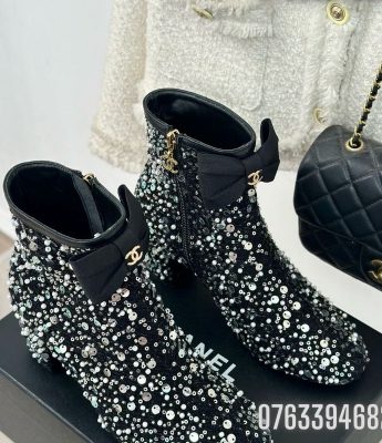 Giay nu Chanel boots co ngan dinh da mau den GNC29 3