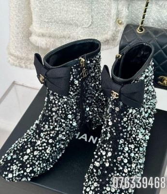 Giay nu Chanel boots co ngan dinh da mau den GNC29 9