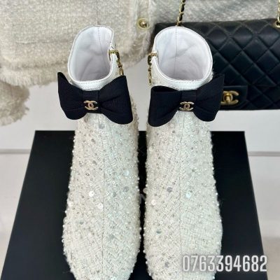 Giay nu Chanel boots co ngan dinh da mau trang GNC28 6