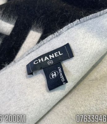 Khan choang Chanel Wool Cashmere mau den KCCM07 1