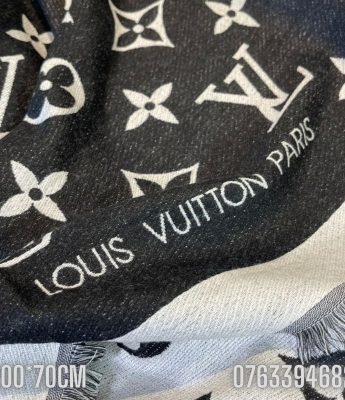 Khan choang Louis Vuitton hoa tiet hoa mau den KCLV17 1