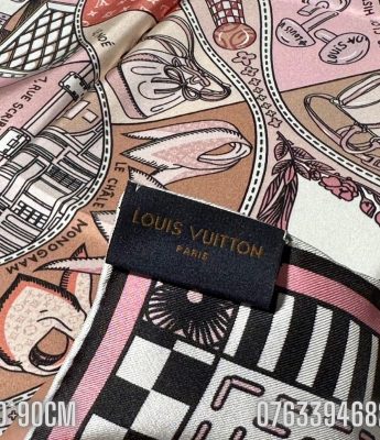 Khan lua Louis Vuitton Jue De Louis hong KCLV04 1