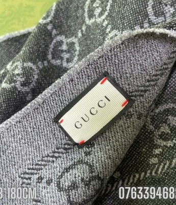 Khan quang co nu Gucci mau den KCGC09 2