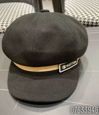 Mu Louis Vuitton Boater Cap mau den MNLV11 2