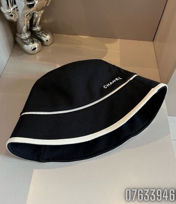 Mu nu Chanel Reversible Bucket 2 mau MNCN11 3