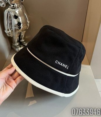 Mu nu Chanel Reversible Bucket 2 mau MNCN11 4