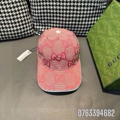 Mu nu Gucci luoi trai dap logo mau hong MNGC15 8