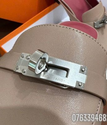 Suc nu Hermes Mules Oz mau hong GNHM02 5