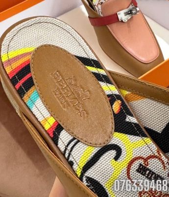 Suc nu Hermes Mules Oz phoi hong vang GNHM04 1