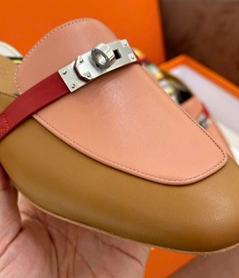 Suc nu Hermes Mules Oz phoi hong vang GNHM04 3