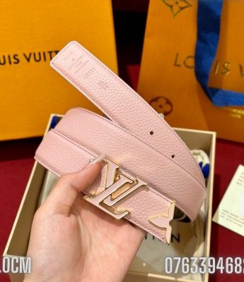 That lung nu Louis Vuitton day da nhan hong khoa logo cai TLLV24 5